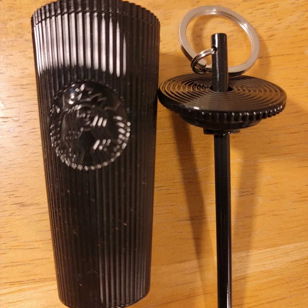 STARBUCKS 2024 Jet Black‎ Pleated Metallic Cold Cup Keychain